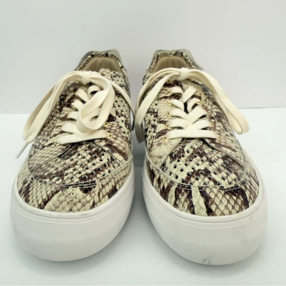 Vince Camuto size 10 Women’s Karshey Snake Print Lace Up Platform Sneakers - Picture 2 of 8